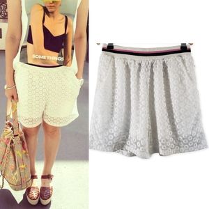 H&M White Lace Short Stripes Waistband Sporty Chic Women's Size S